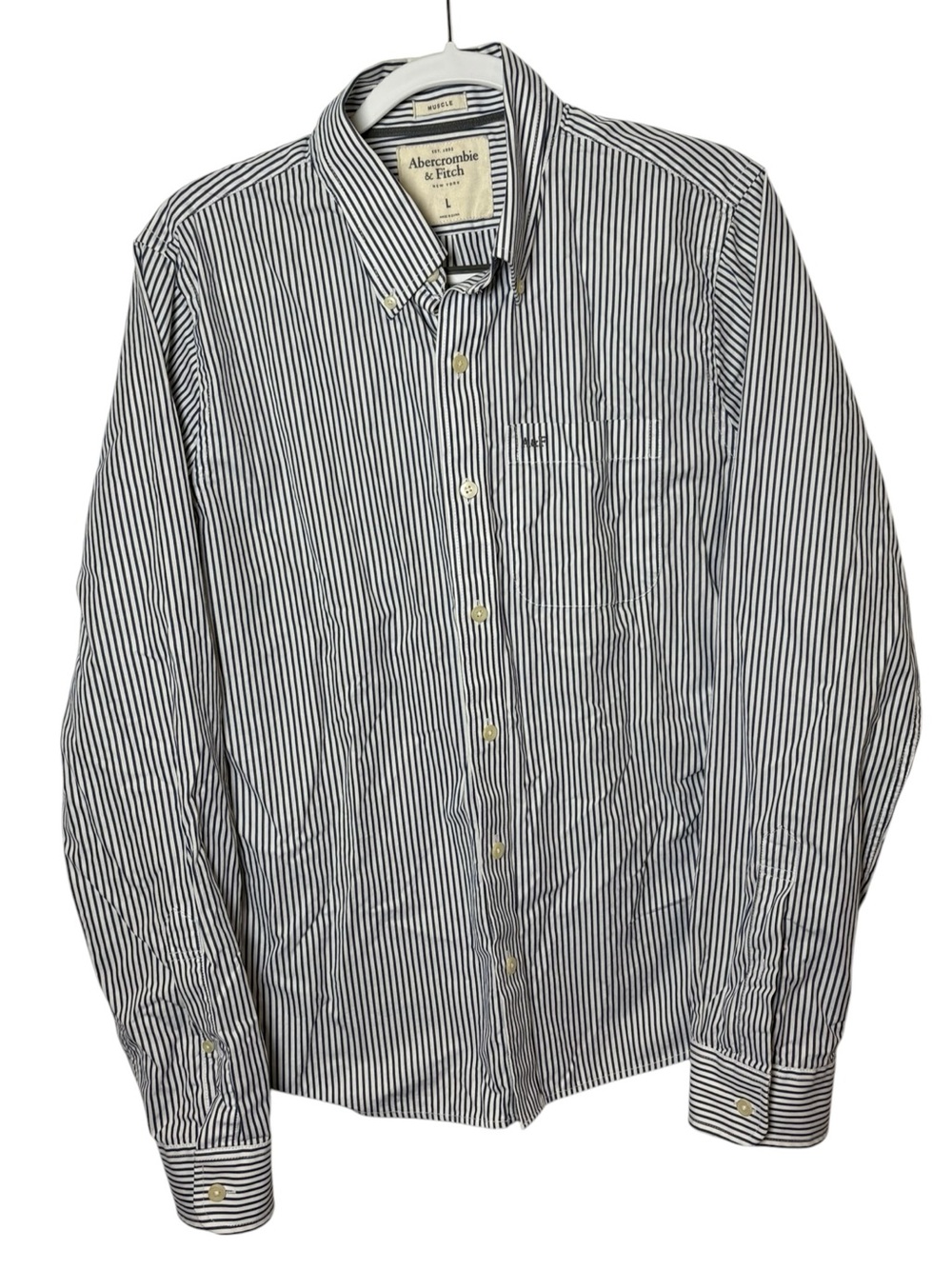 Abercrombie & Fitch Men’s L Muscle Fit Navy Stripe Cotton Button Down Shirt